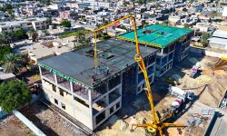 محافظة بغداد تعلن المباشرة بصب الطابق الثالث لمبنى محكمة الكرخ الثانية